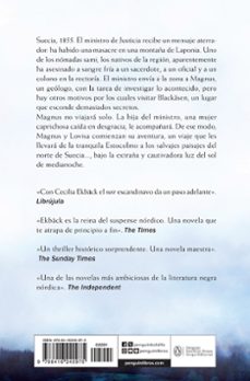 la oscura luz del sol de medianoche-cecilia ekback-9788416240975