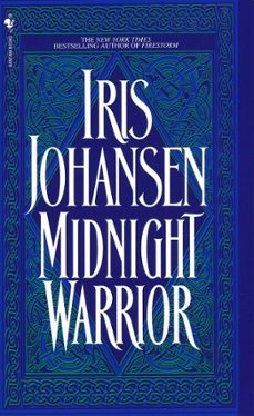 midnight warrior-iris johansen-9780307815705